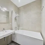 1br In A Renovated Historic Building *