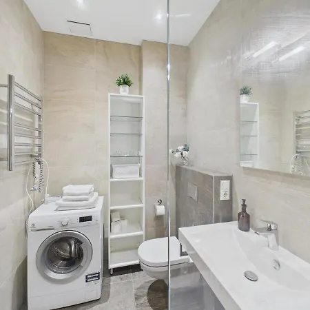 1br In A Renovated Historic Building *